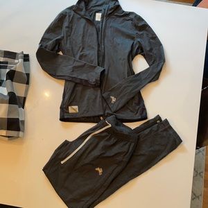 Tracksmith gray running set jacket and pants S